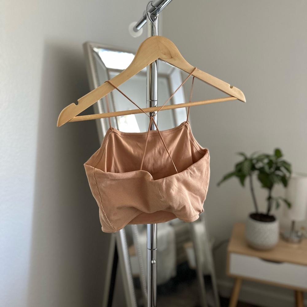 Nike Sport Tan top LIKE NEW